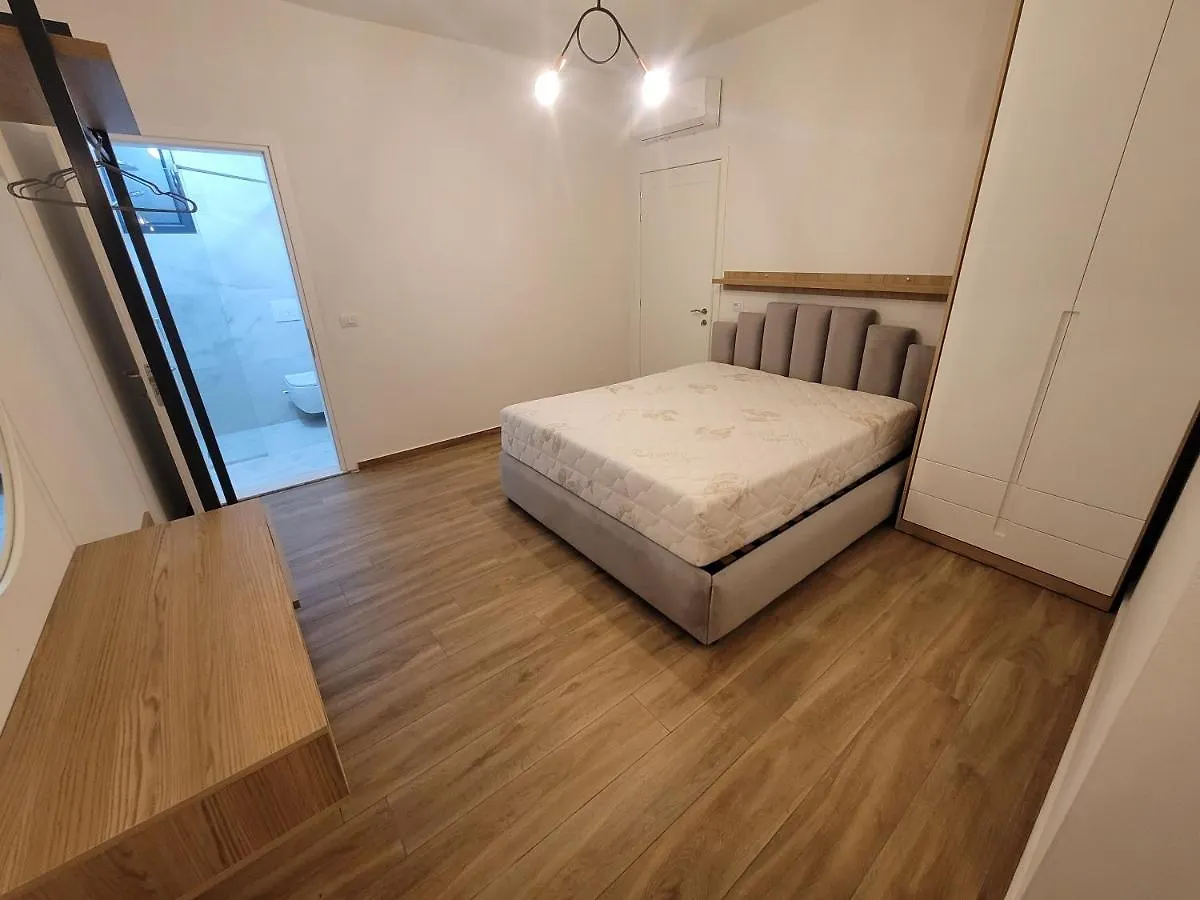 Newborn Suite Apartments Vlorë