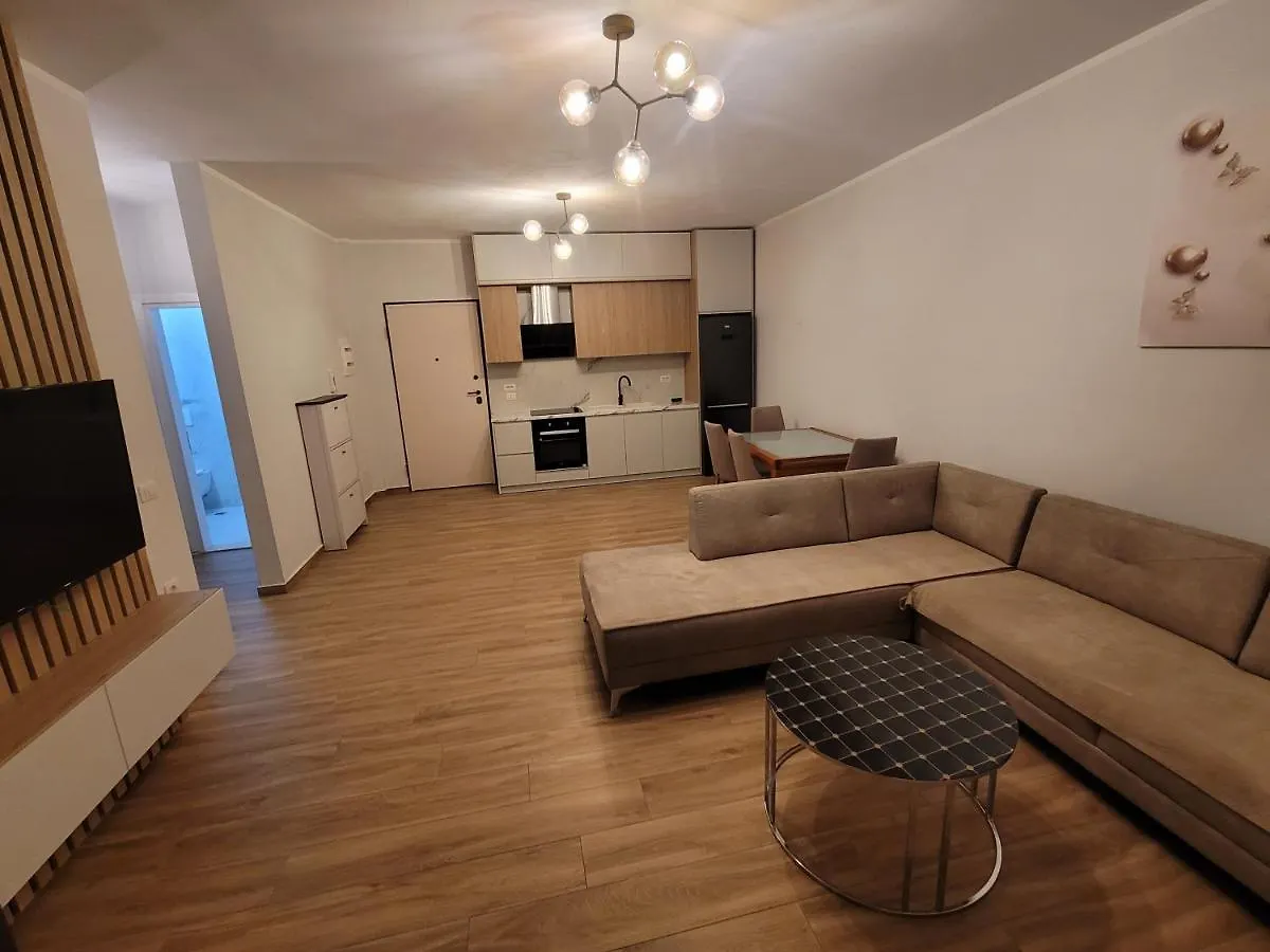 Newborn Suite Apartments Vlorë